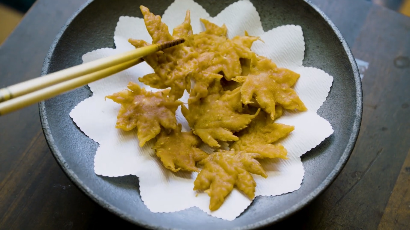 Dac san la phong ran la lung cua Nhat hinh anh