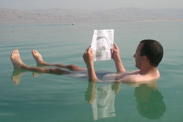 4 ho nuoc doc nhat vo nhi tren Trai Dat hinh anh