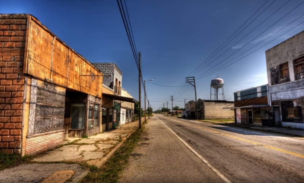 Thi tran chi co mot cu dan duy nhat hinh anh