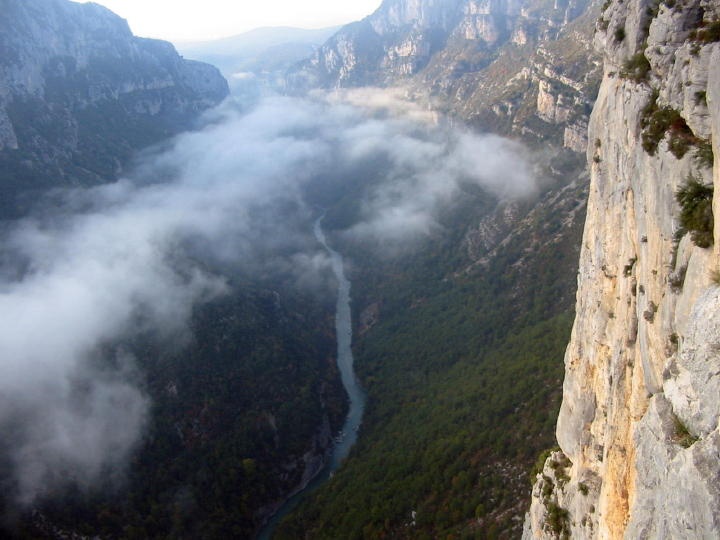 'Hem nui lon' phien ban chau Au hinh anh