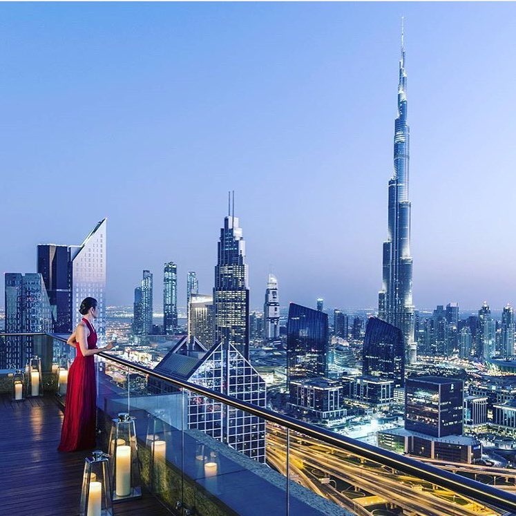 6 noi khong nen di neu co it tien anh 11