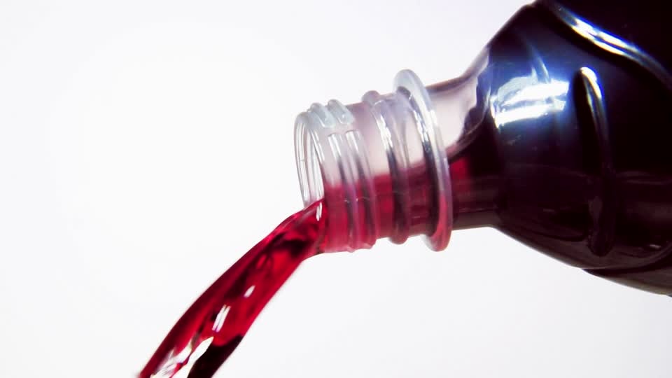 5 thuc cang uong cang khat khi troi nong 40 do C anh 4