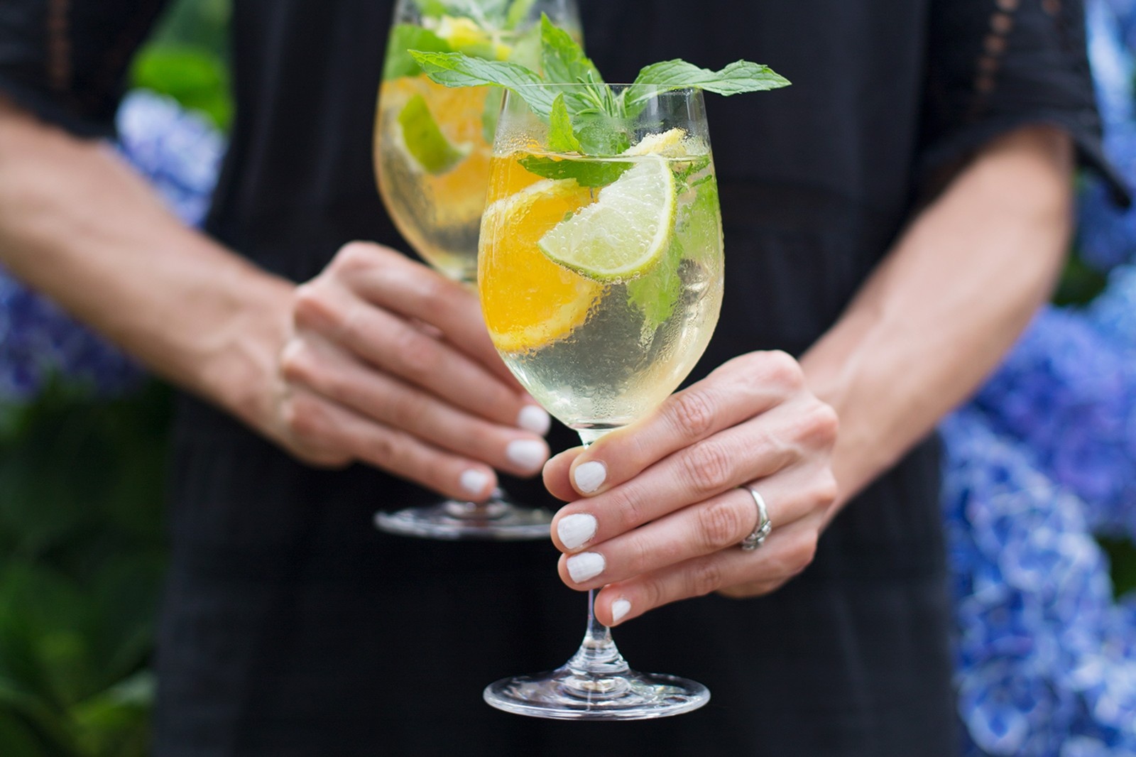 8 loai thuc pham nen tranh khi bi om anh 2