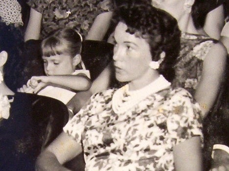 Nguoi phu nu dau tien nang nguc tren the gioi - ngay ay, bay gio hinh anh