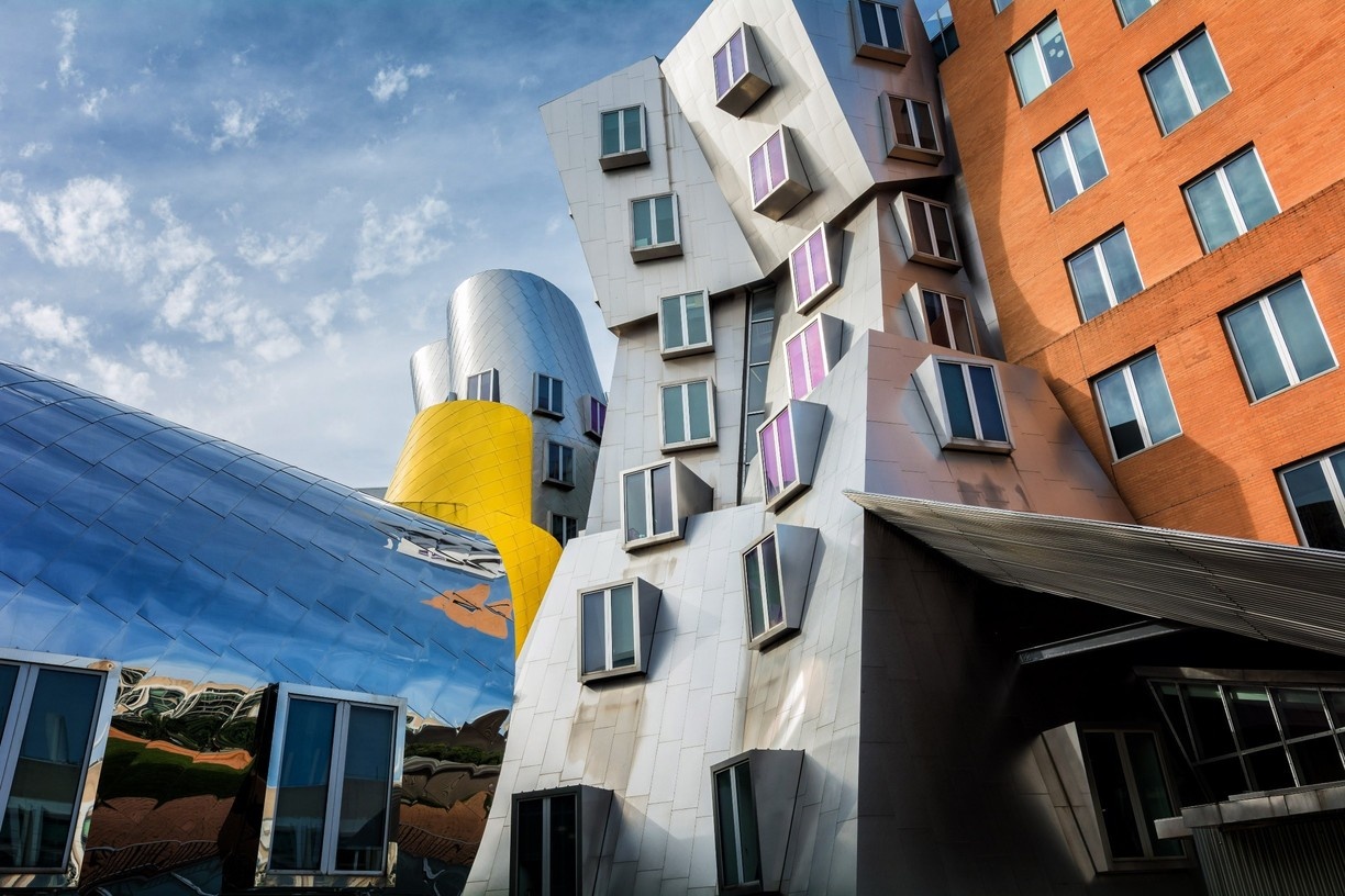 10 toa nha meo mo,  van veo nhu chi co trong phim vien tuong anh 4