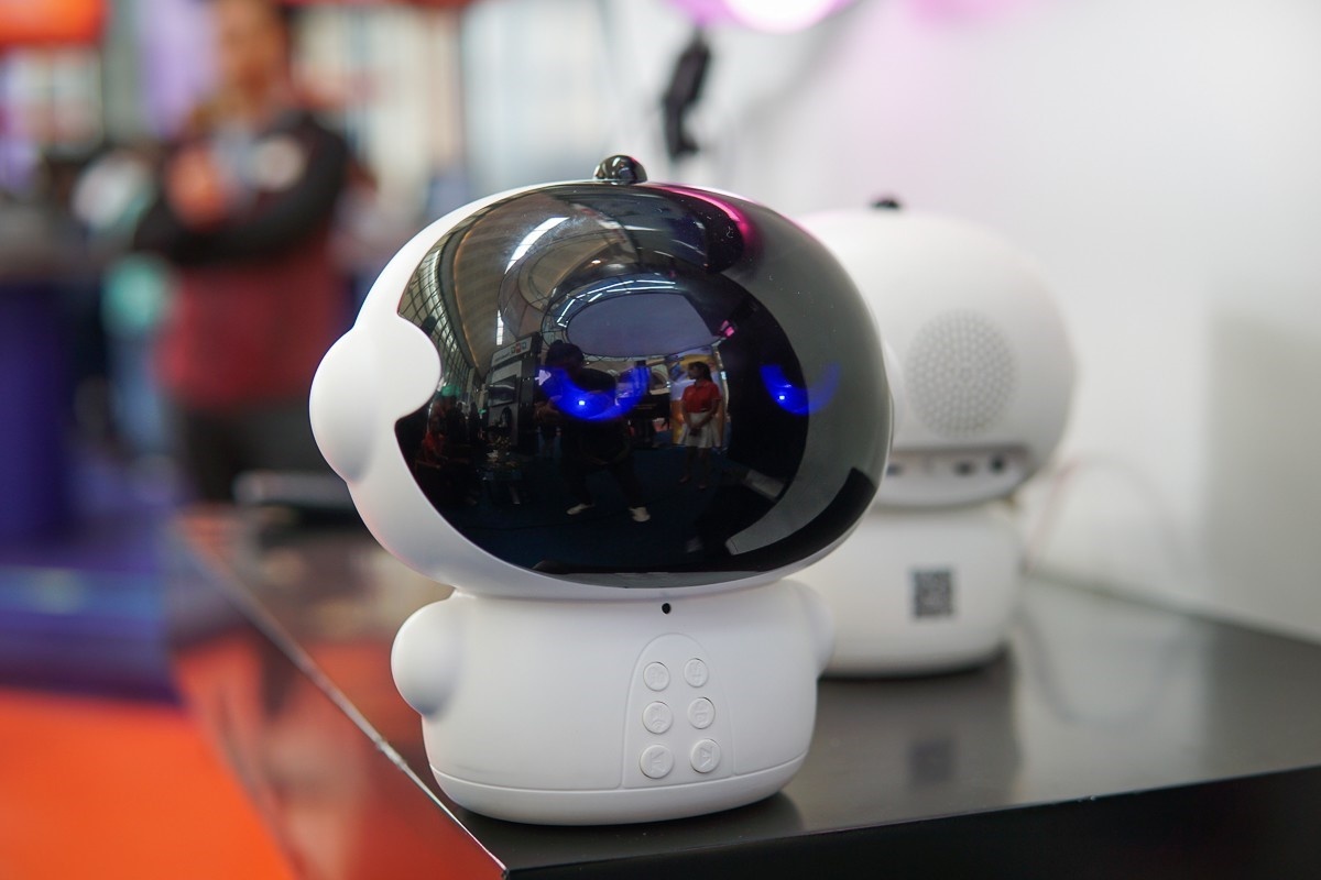 FPT Telecom bat tay Rang Dong phat trien tien ich nha thong minh hinh anh