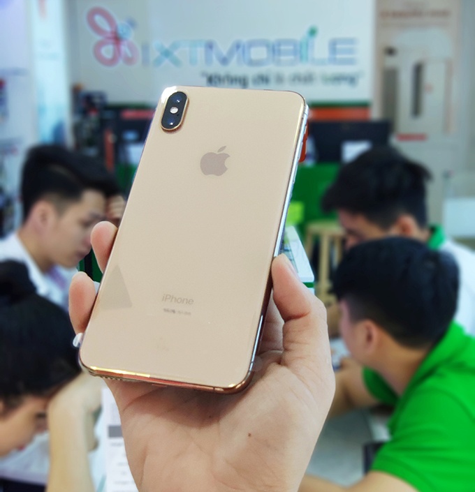 iPhone 11 Pro Max anh 1