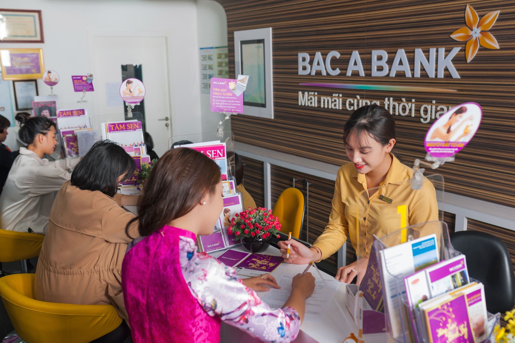Nam A Bank anh 3