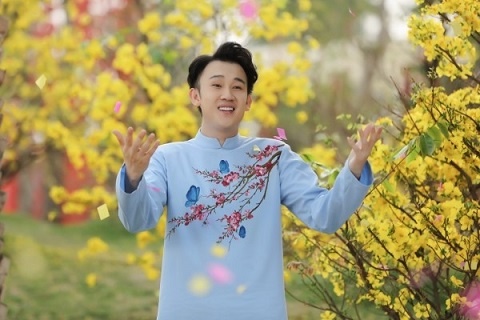 Video - MV 'Tet van loc phuc an' hinh anh