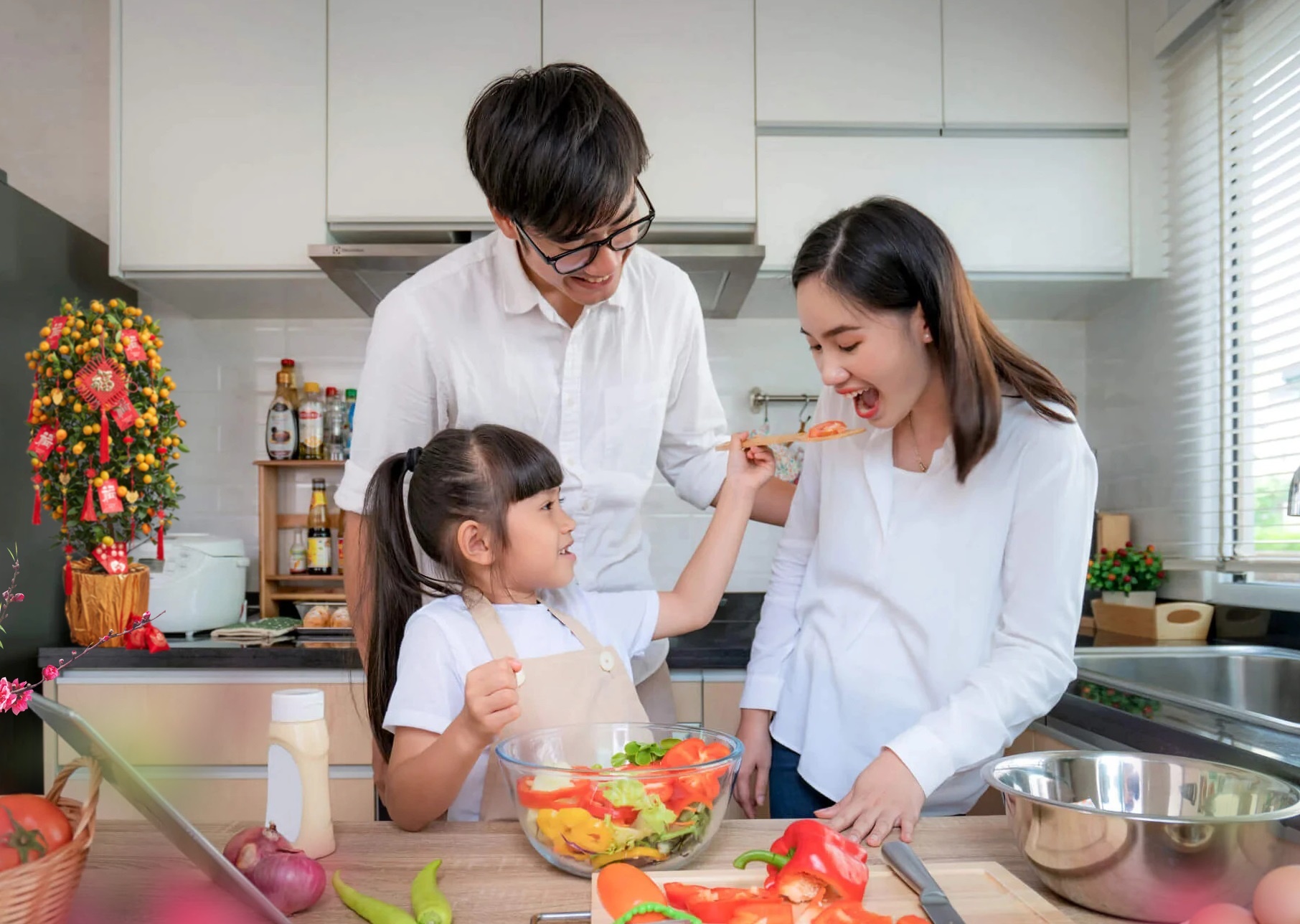 Cuoi nam ban ron, an sang sao cho ngon ma van du chat? hinh anh