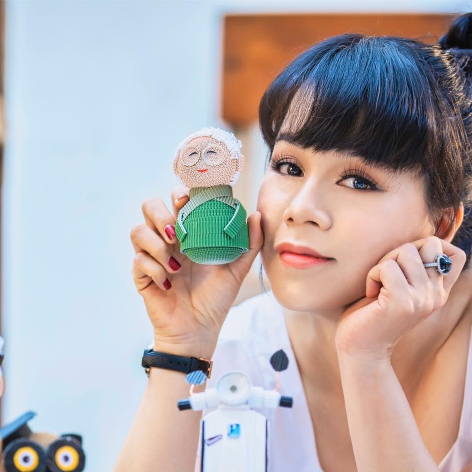 Người phụ nữ gấp giấy Kami ảnh 1 Nguoi phu nu gap giay Kami anh 1