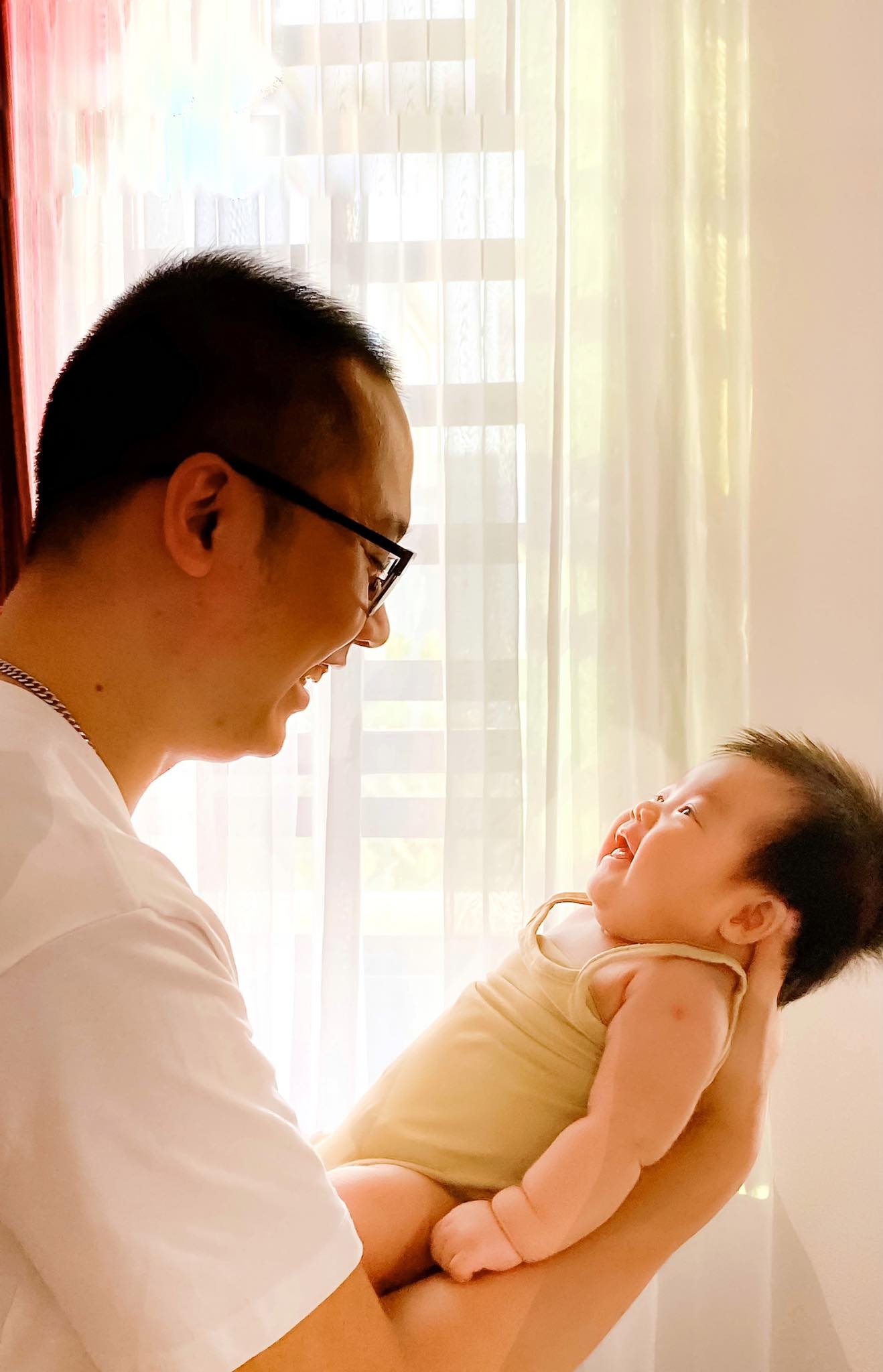 những người trẻ lần đầu làm cha ảnh 1 nhung nguoi tre lan dau lam cha anh 1