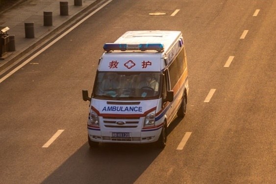 Nhieu nguoi tre Trung Quoc dot quy, truy tim vi lao luc hinh anh