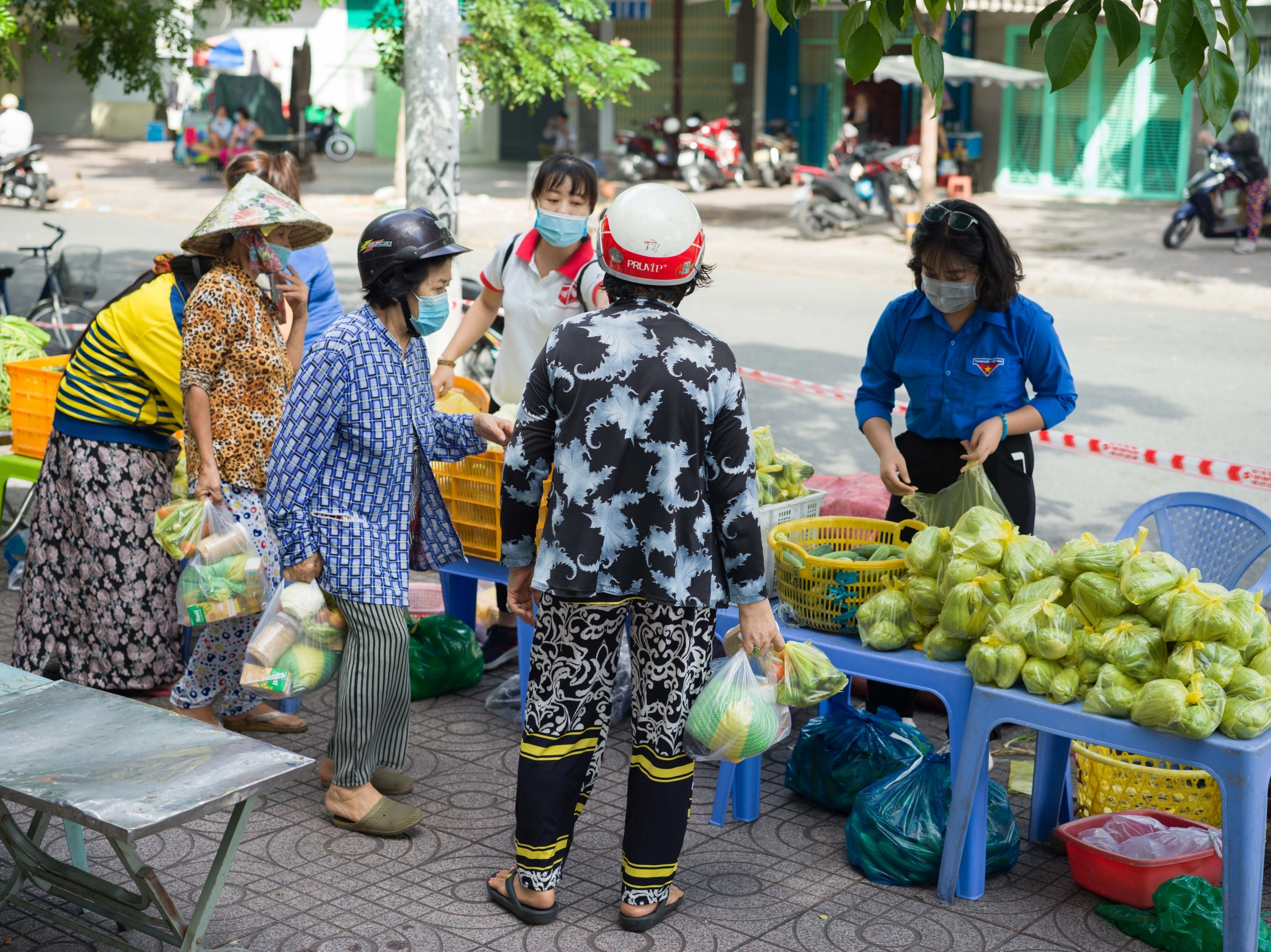 phiên chợ 0 đồng ở TP.HCM ảnh 8 phien cho 0 dong o TP.HCM anh 8