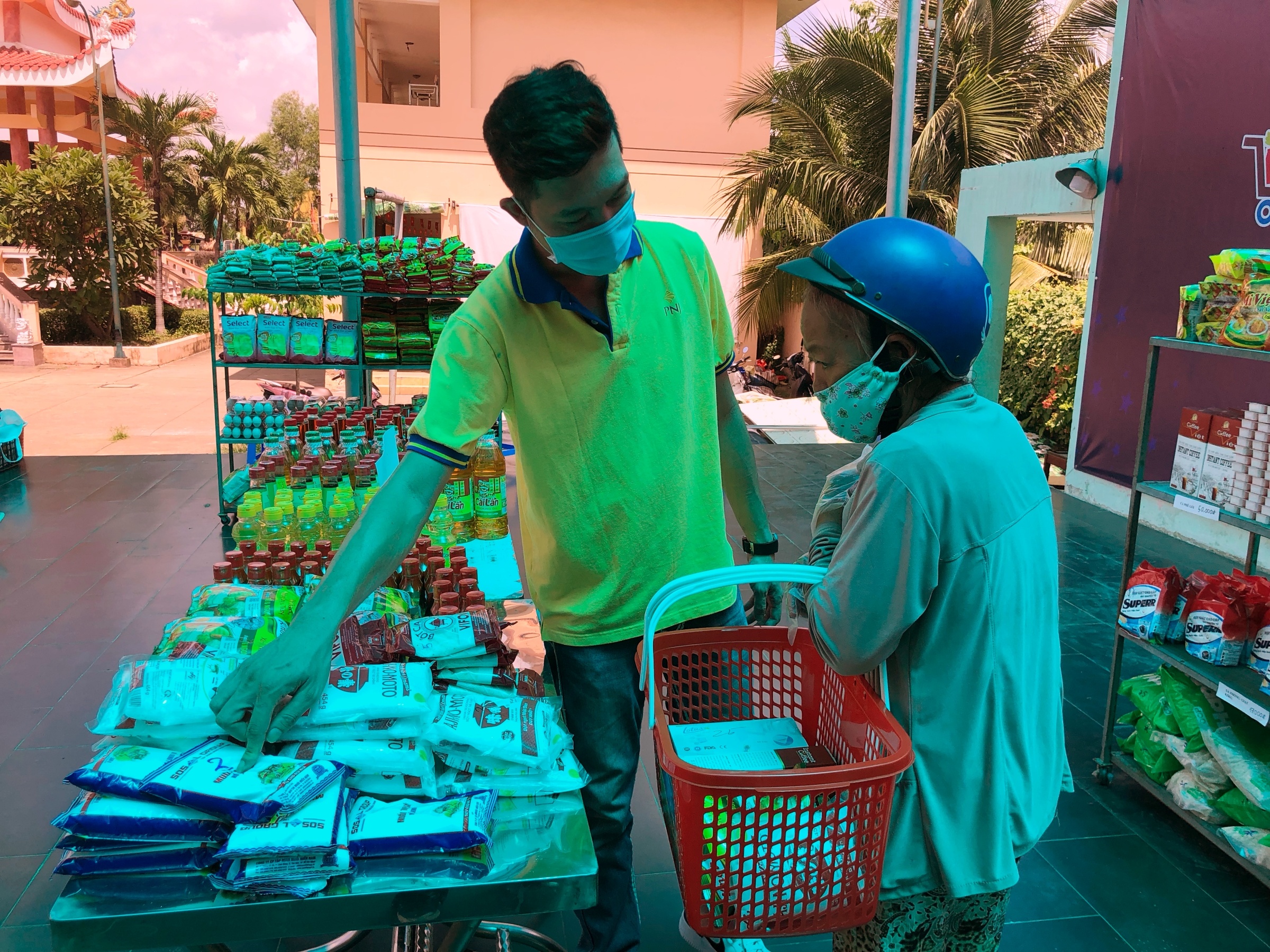 sieu thi 0 dong o TP.HCM anh 6