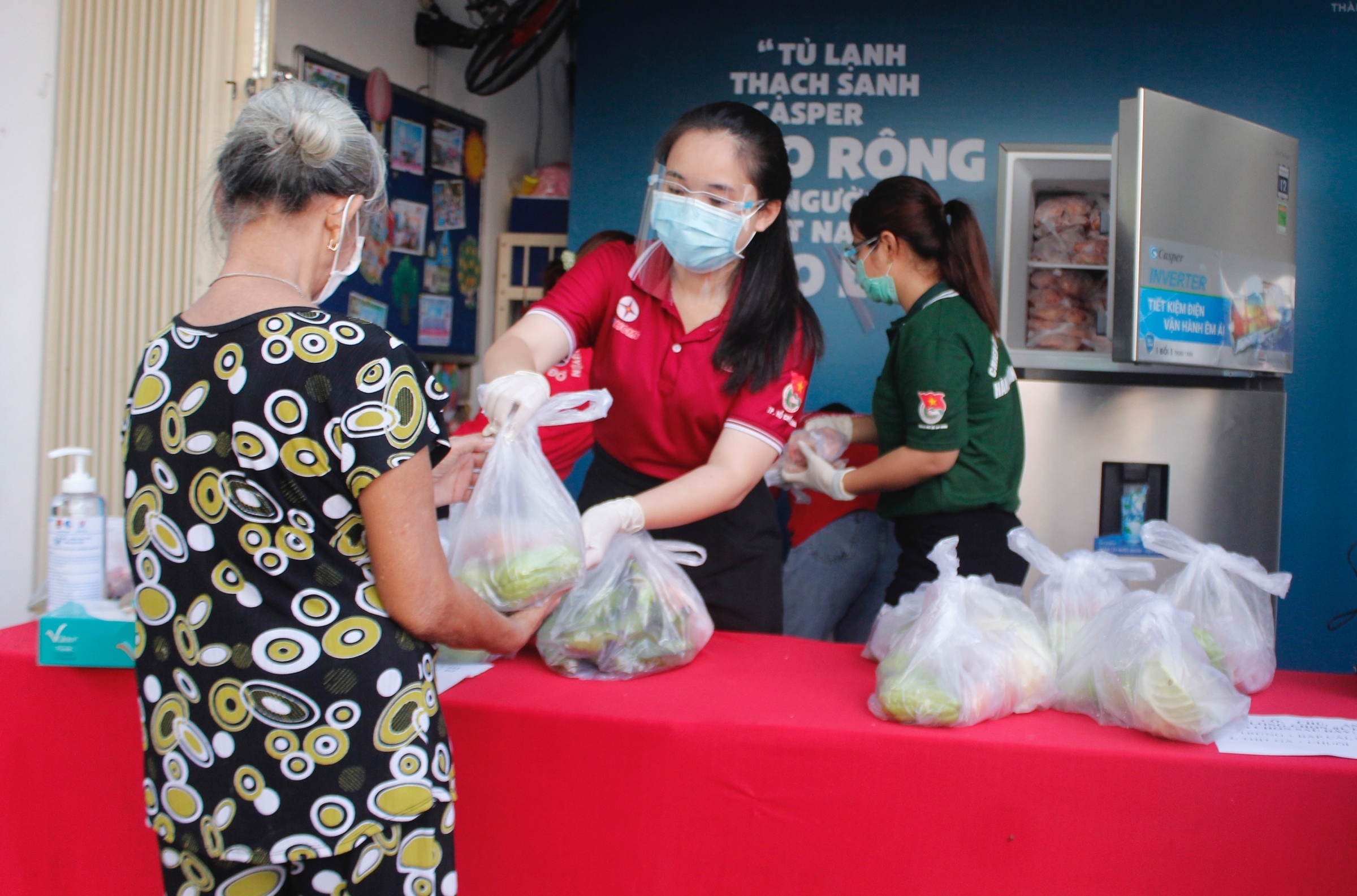 tu lanh cong dong tai TP.HCM anh 1
