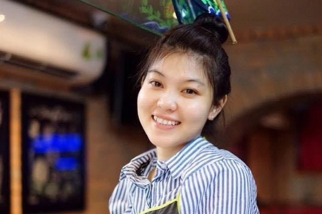 Cu dan chung cu khong can xep hang di sieu thi nho cac nhom mua ban hinh anh