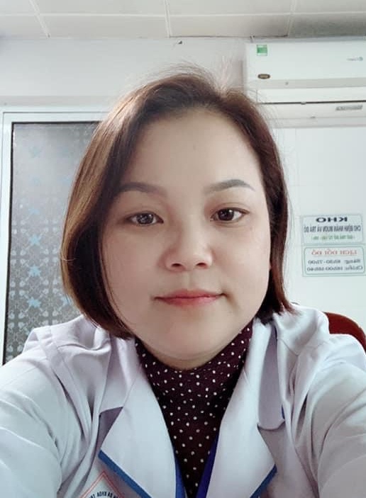 con bật khóc tiễn mẹ đi chống dịch ảnh 3 con bat khoc tien me di chong dich anh 3