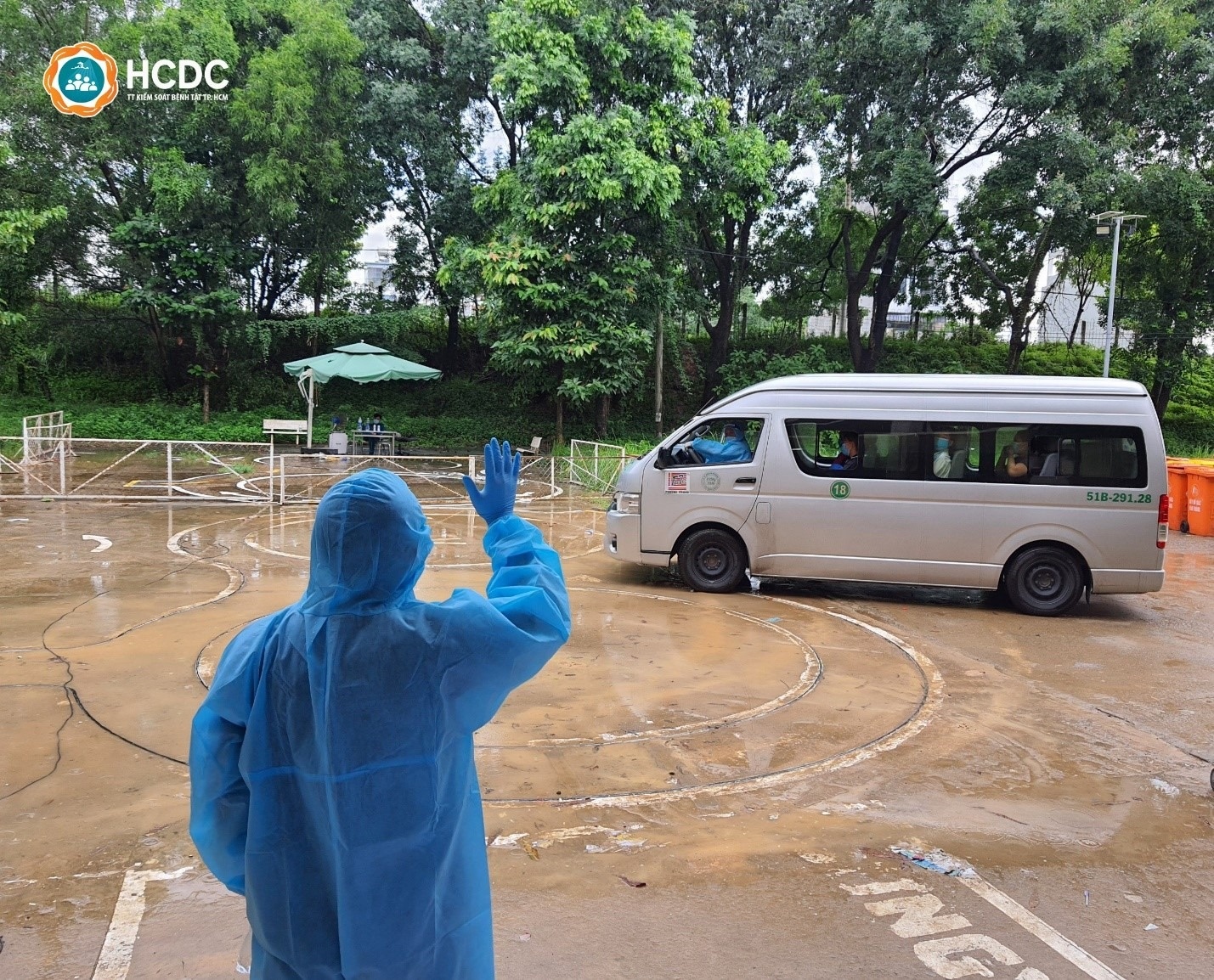 benh nhan dieu tri thanh cong Covid-19 anh 3