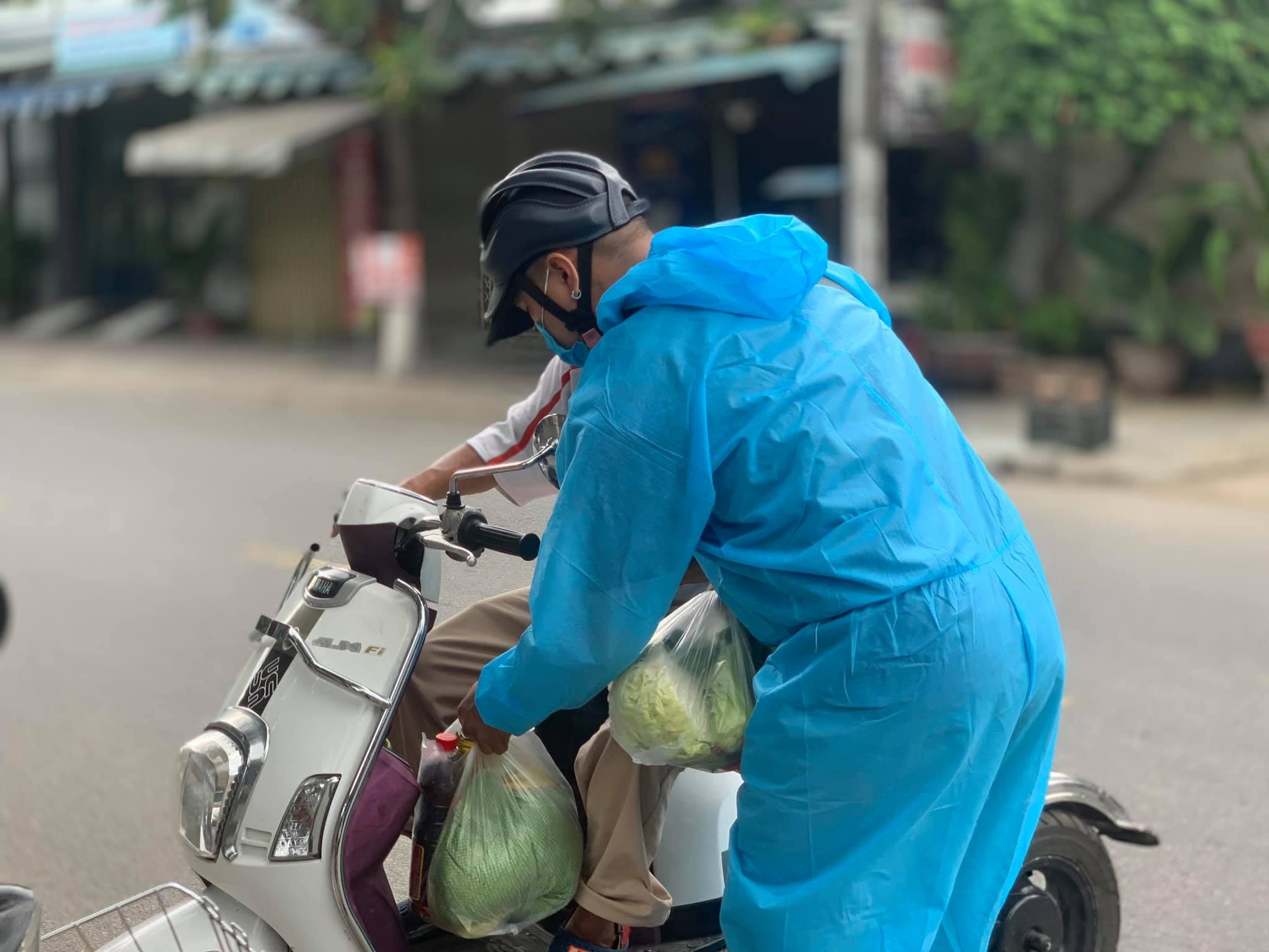 cứu hộ xe máy cho người dân hồi hương ảnh 10 cuu ho xe may cho nguoi dan hoi huong anh 10