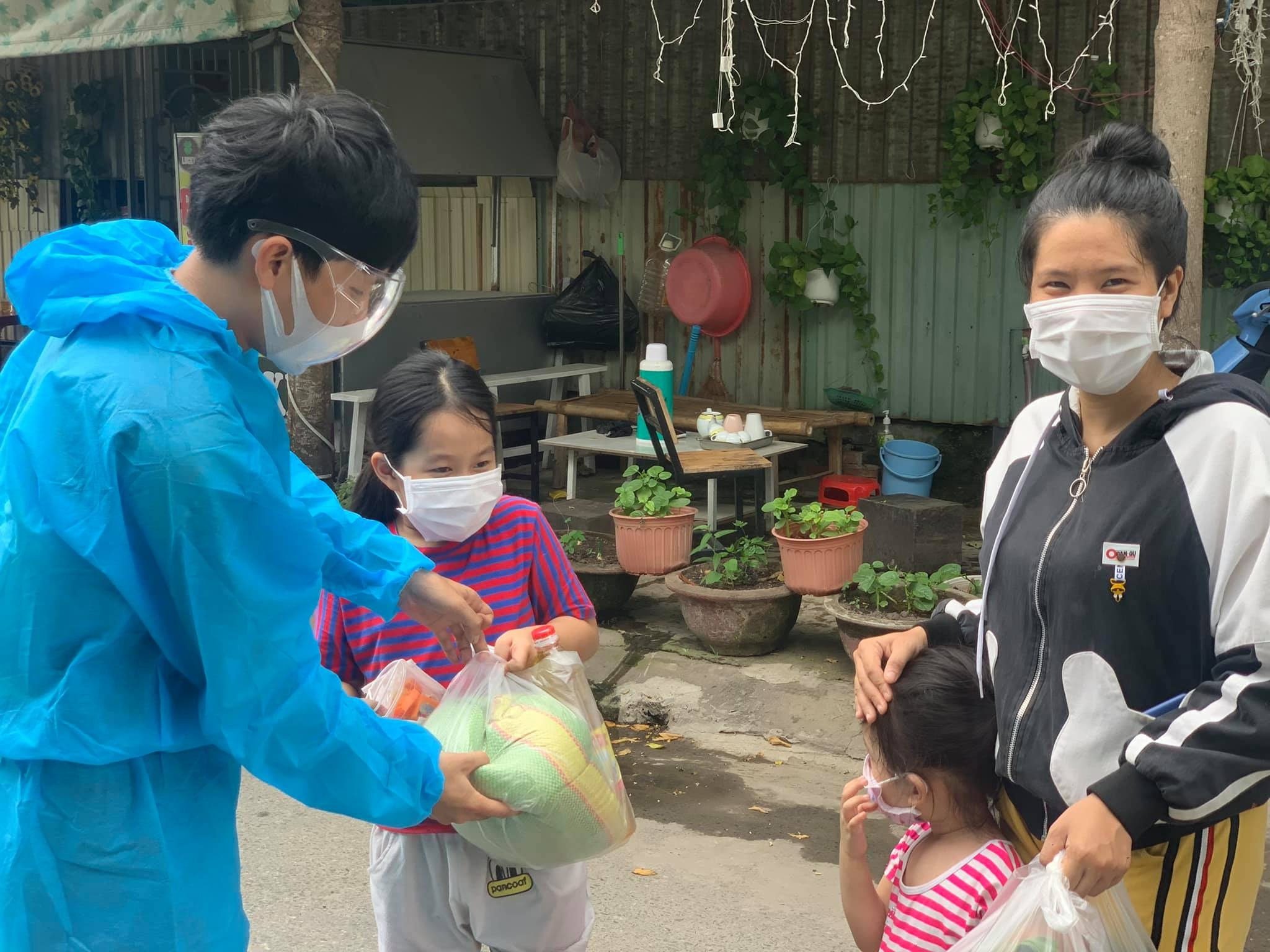 cứu hộ xe máy cho người dân hồi hương ảnh 13 cuu ho xe may cho nguoi dan hoi huong anh 13