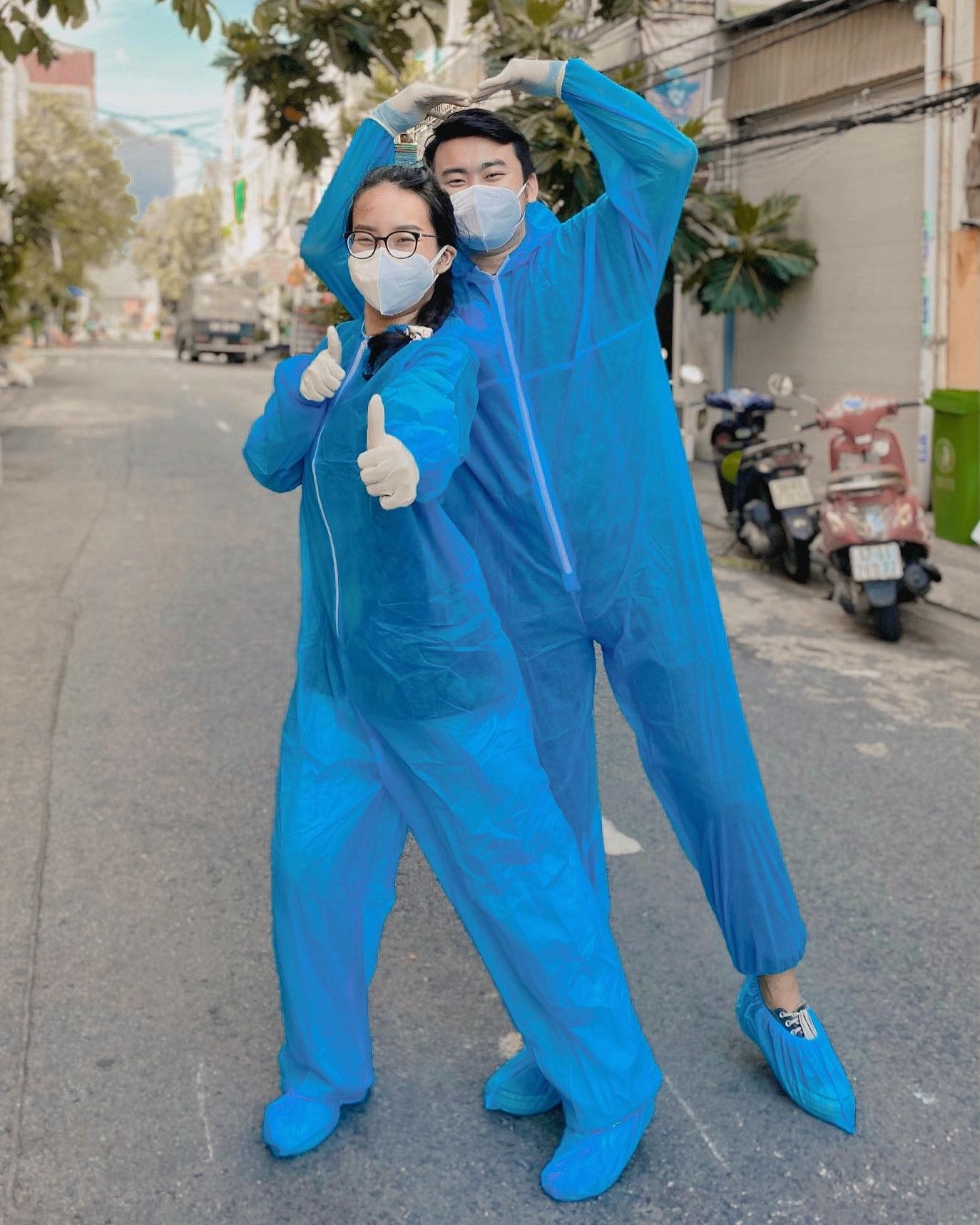 đôi trẻ cùng nhau chống dịch ảnh 3 doi tre cung nhau chong dich anh 3