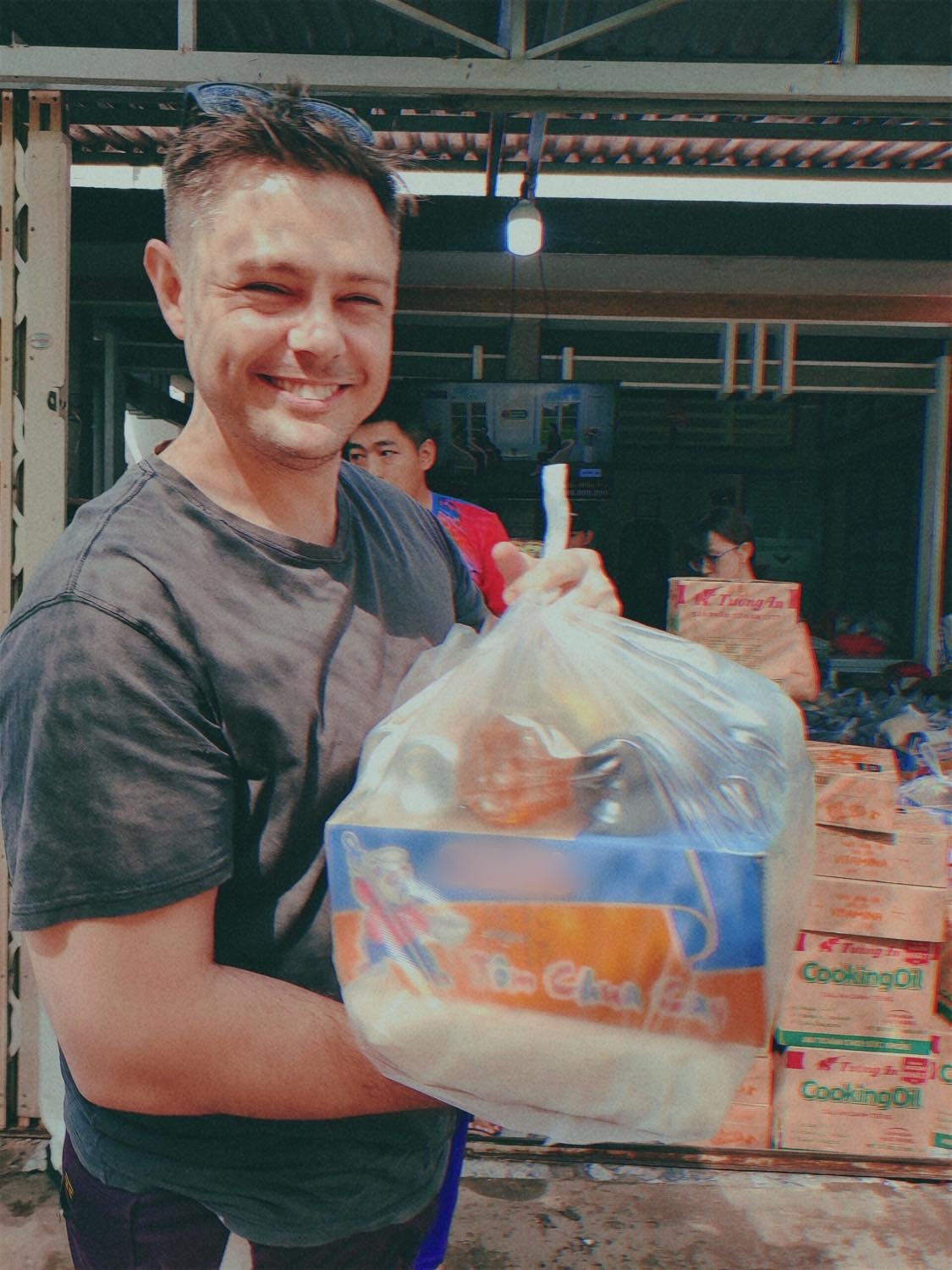 nguoi ngoai quoc giai tan dam dong anh 2