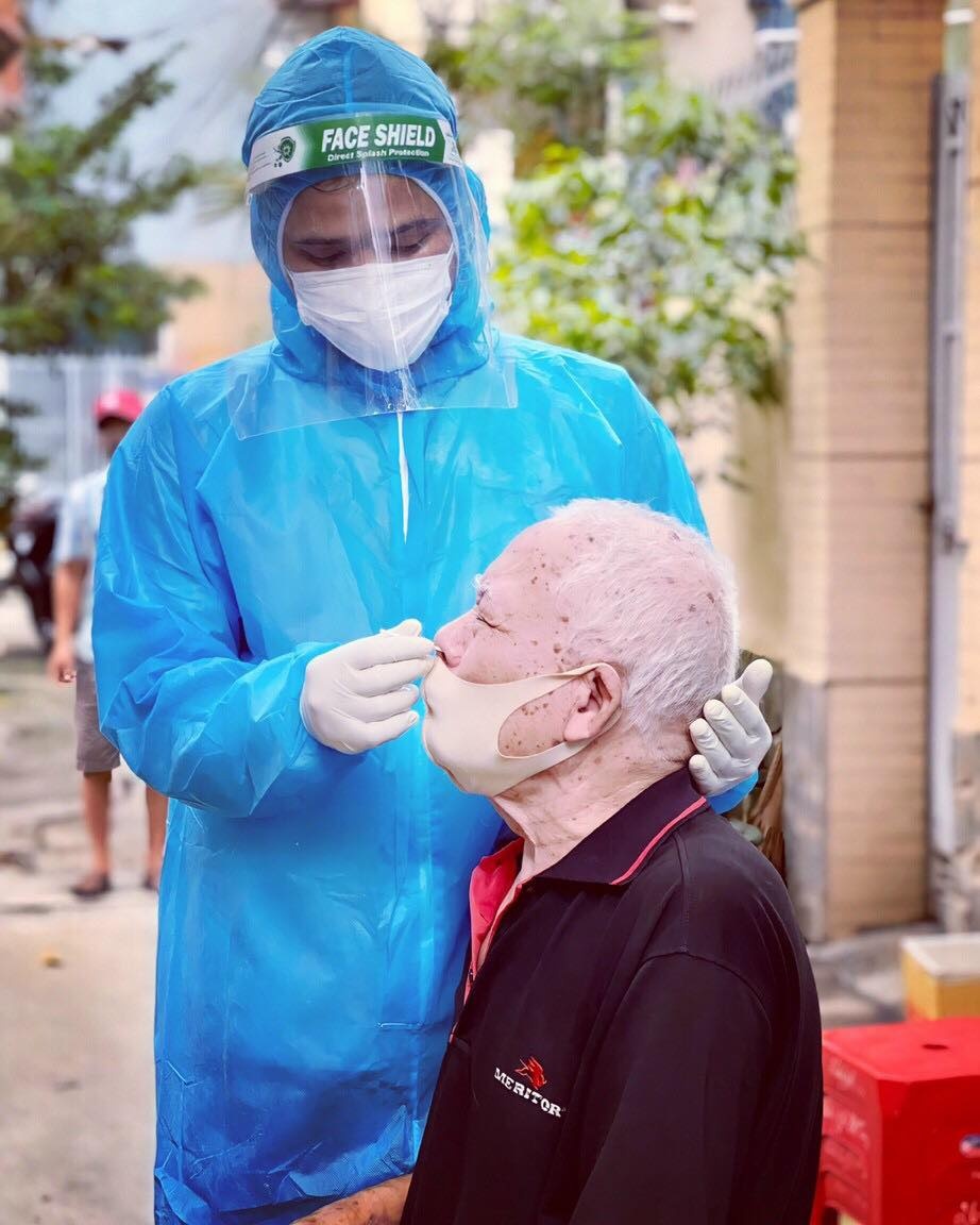 tiếp viên hàng không đi chống dịch ảnh 3 tiep vien hang khong di chong dich anh 3