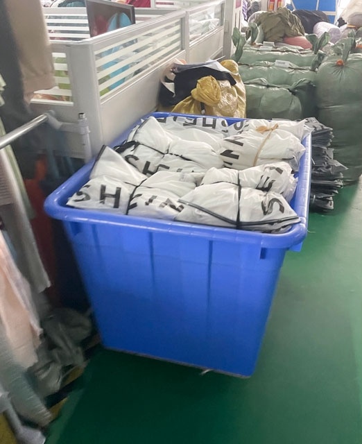 Shein bóc lột người lao động ảnh 3 Shein boc lot nguoi lao dong anh 3