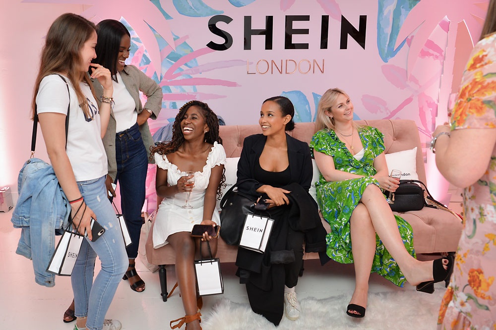 Shein bóc lột người lao động ảnh 2 Shein boc lot nguoi lao dong anh 2