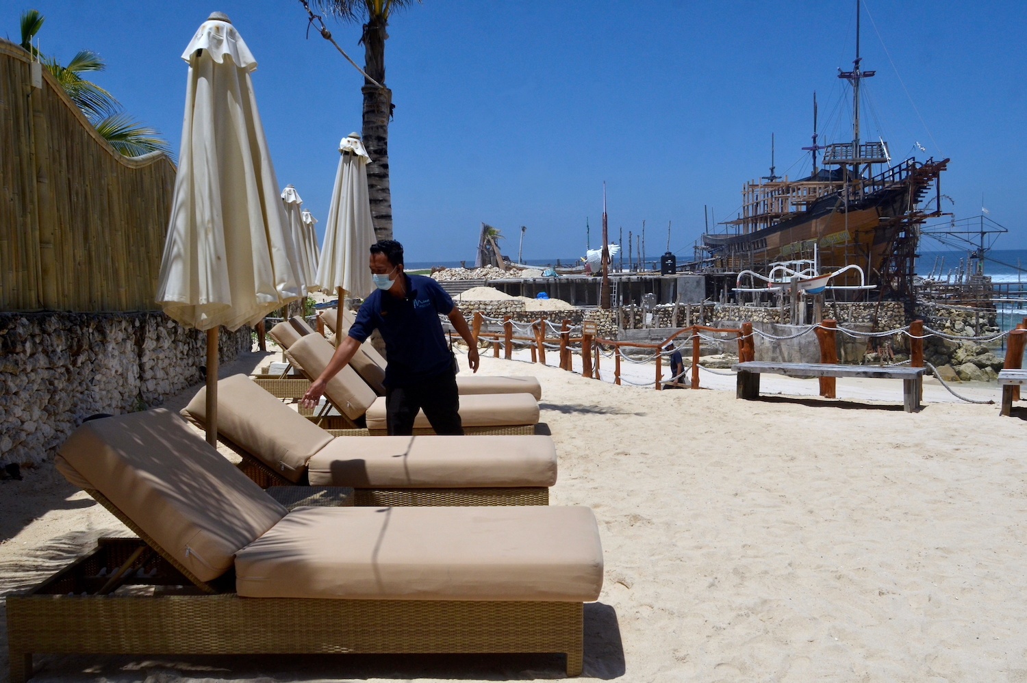 Bali cam khach du lich balo anh 1