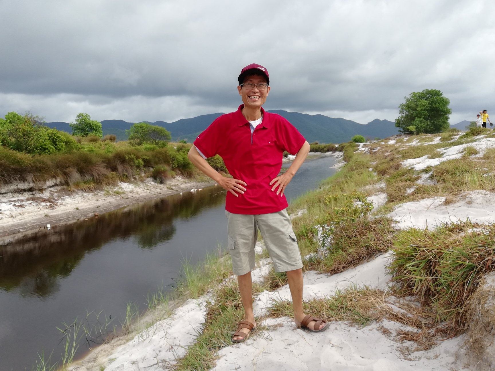 F0 con 1 la phoi anh 4