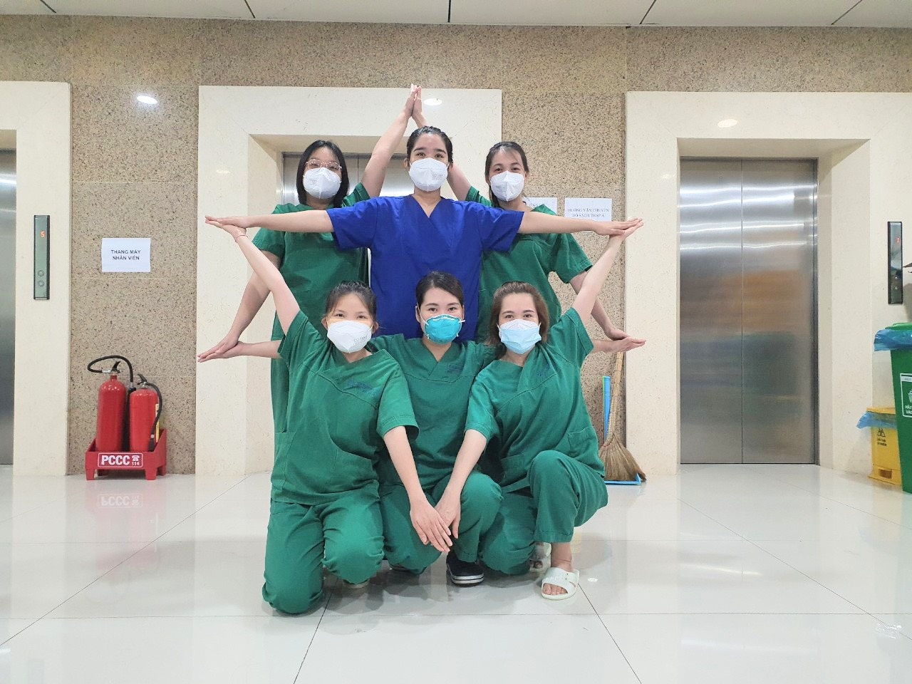 Bệnh viện Hồi sức Covid-19 ảnh 4 Benh vien Hoi suc Covid-19 anh 4