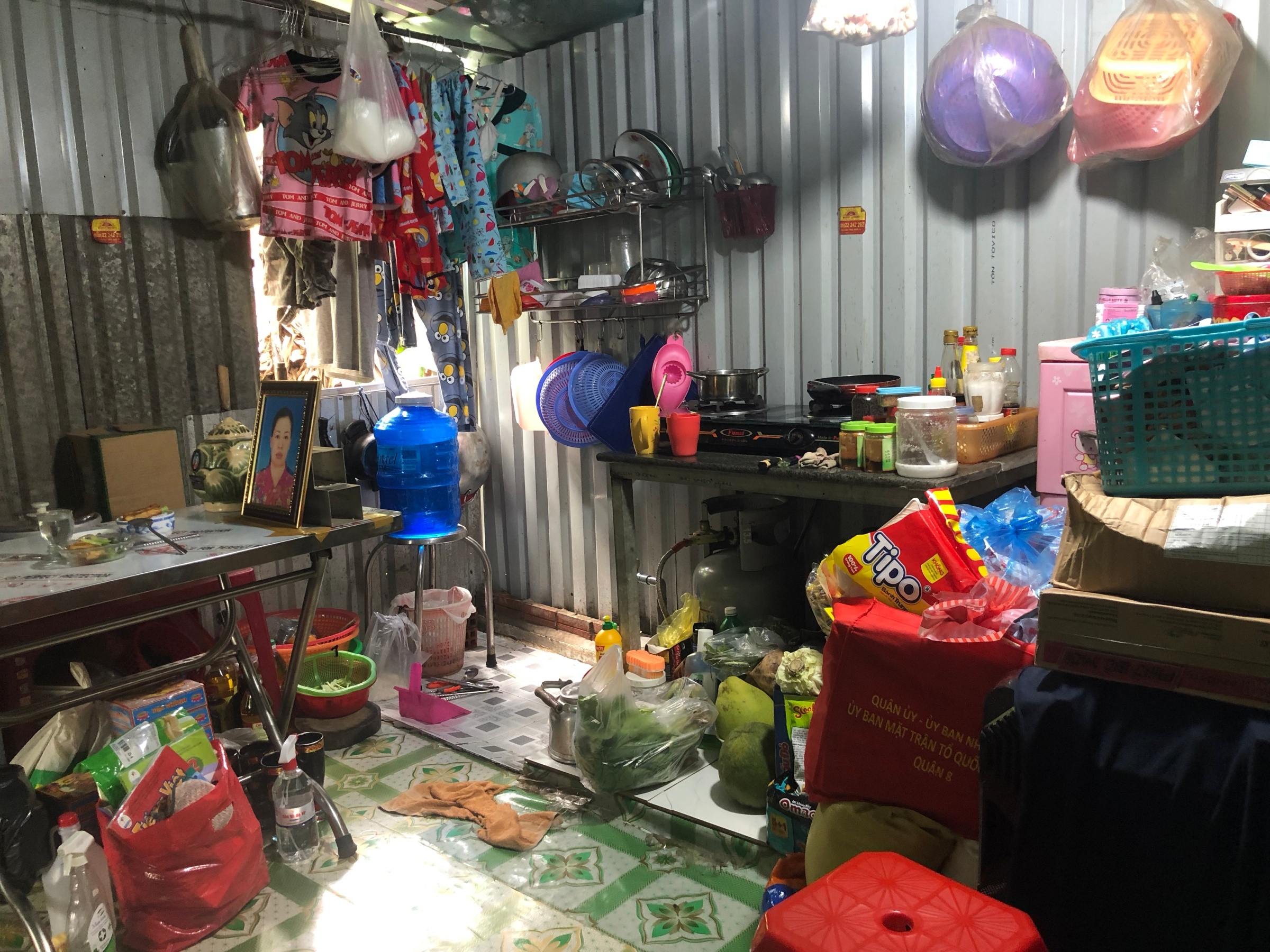 tre vi thanh nien trong dai dich anh 5