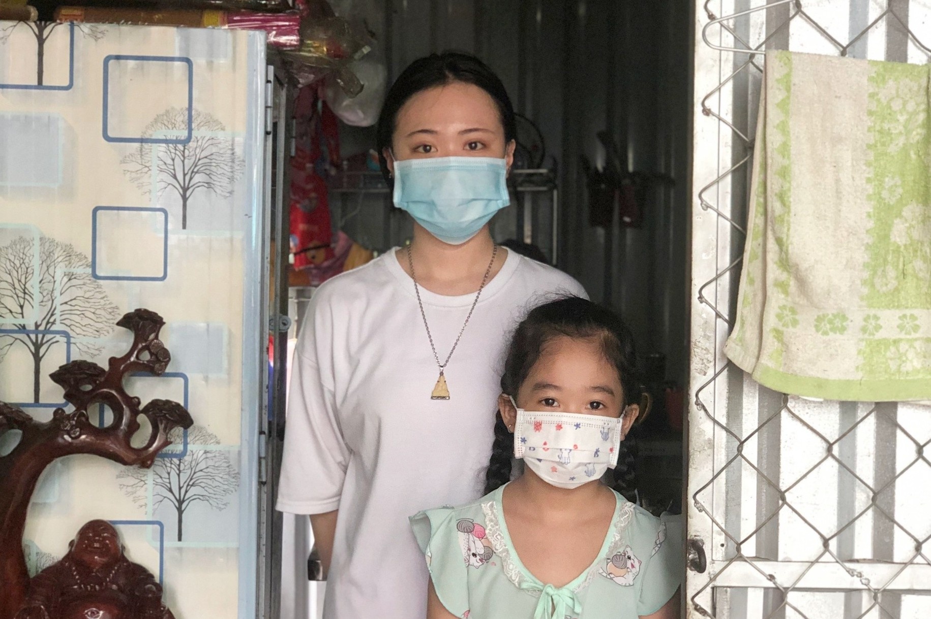 Nhung dua tre mo coi o TP.HCM sau dai dich hinh anh