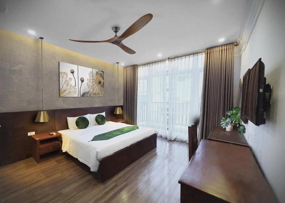 thue khach san theo thang anh 1