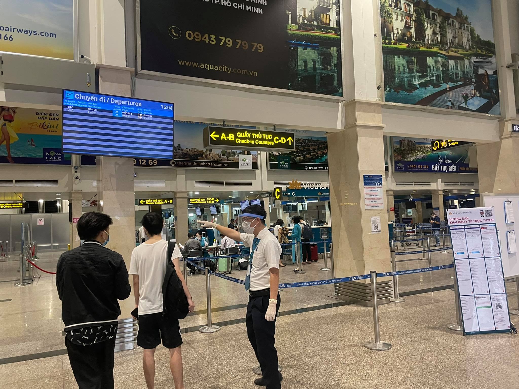 bay thuong mai TP.HCM ve Ha Noi anh 2