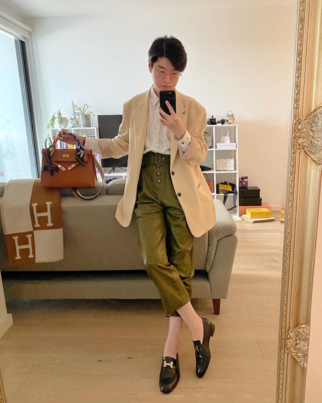 Nam gioi xach tui Hermes anh 2