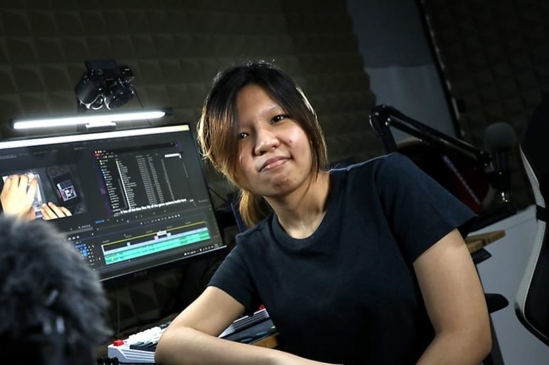 Gioi tre Singapore tim den ruou de quen cuoc song that hinh anh