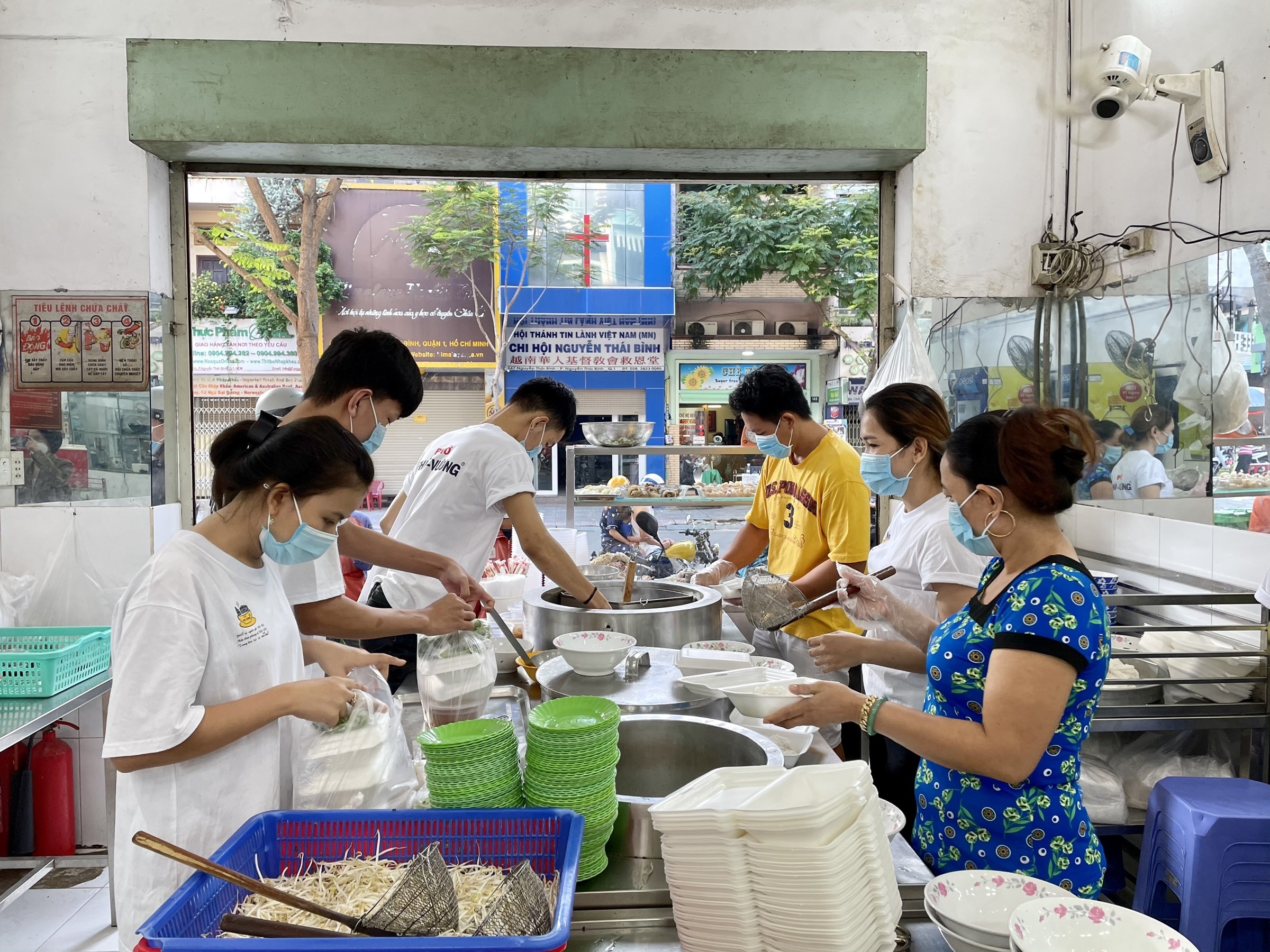 quán ăn bán tại chỗ ảnh 6 quan an ban tai cho anh 6