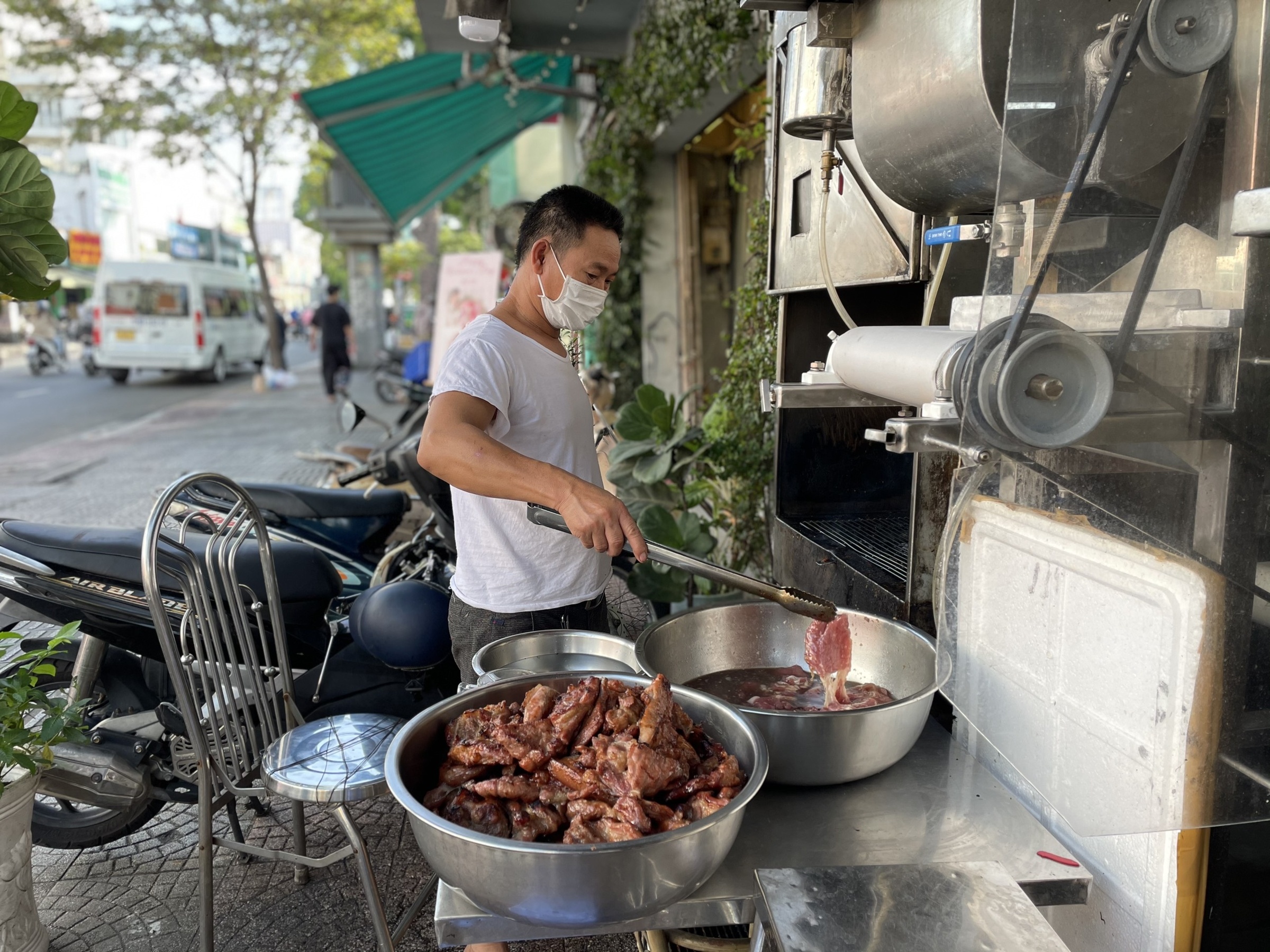 quán ăn bán tại chỗ ảnh 7 quan an ban tai cho anh 7