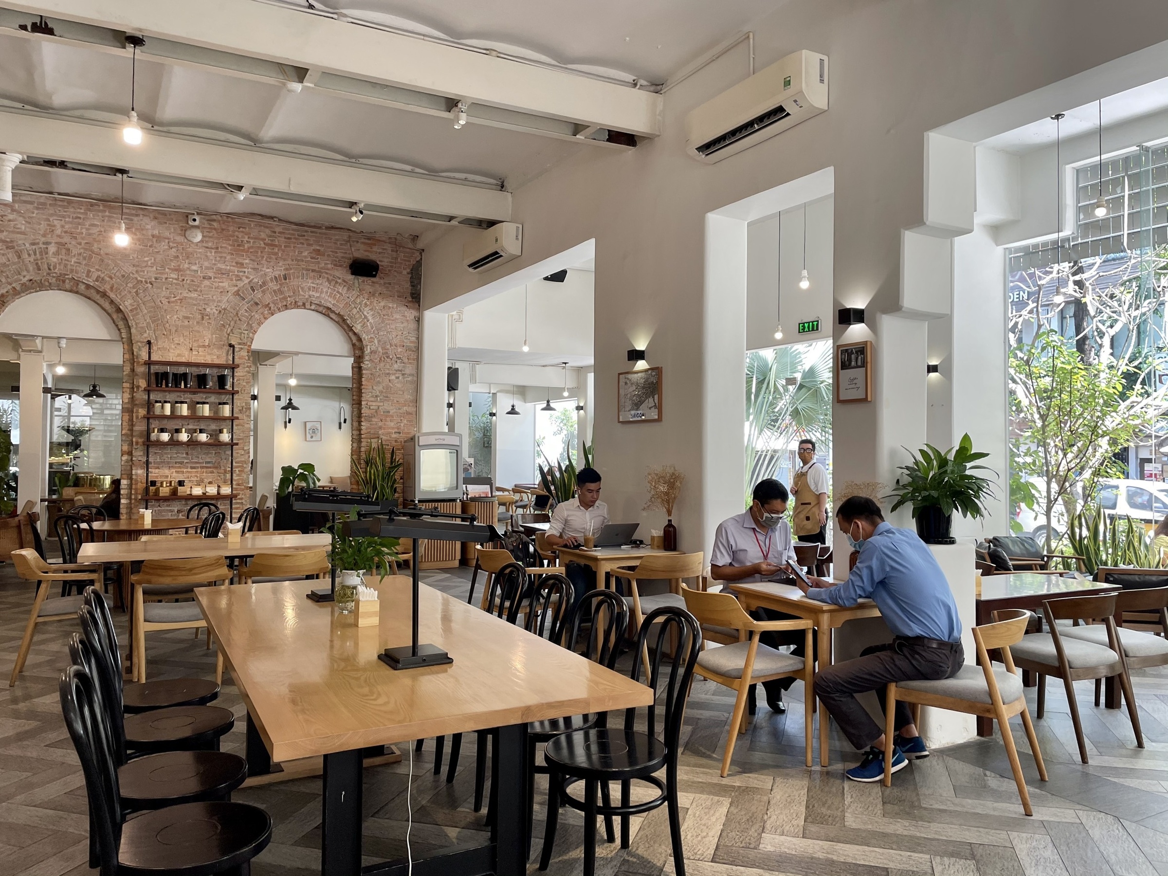 tiệm cà phê bán tại chỗ ảnh 9 tiem ca phe ban tai cho anh 9