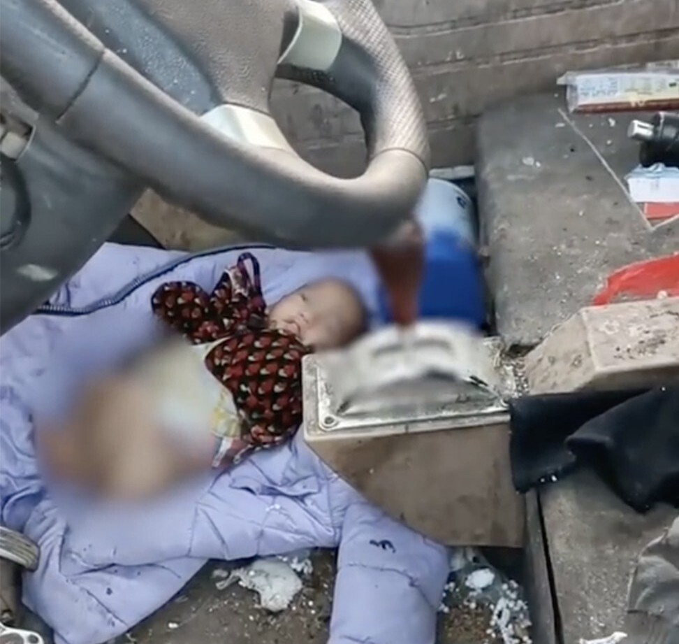 be gai o Trung Quoc anh 1