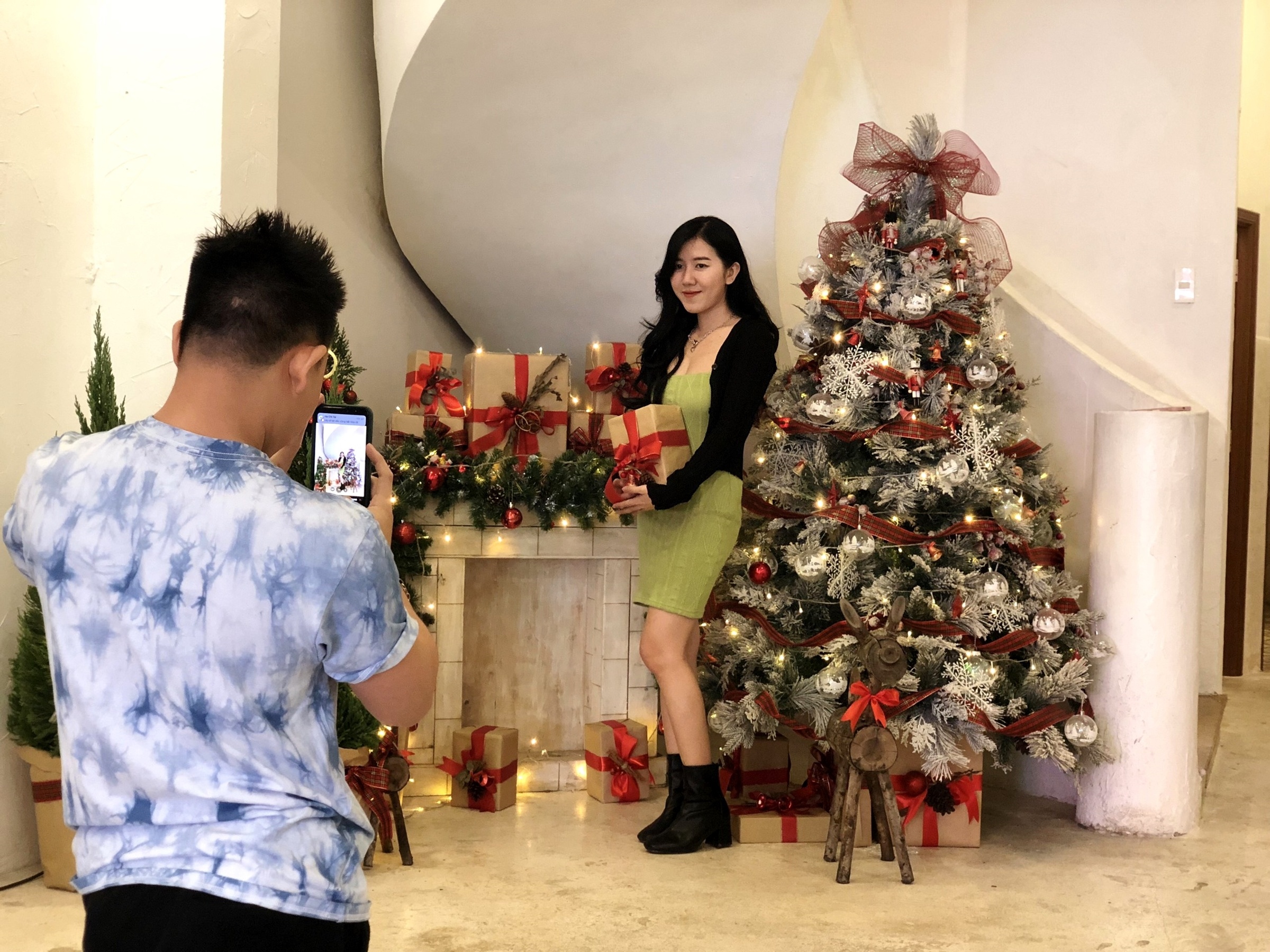 tiệm cà phê trang trí Giáng sinh ảnh 13 tiem ca phe trang tri Giang sinh anh 13