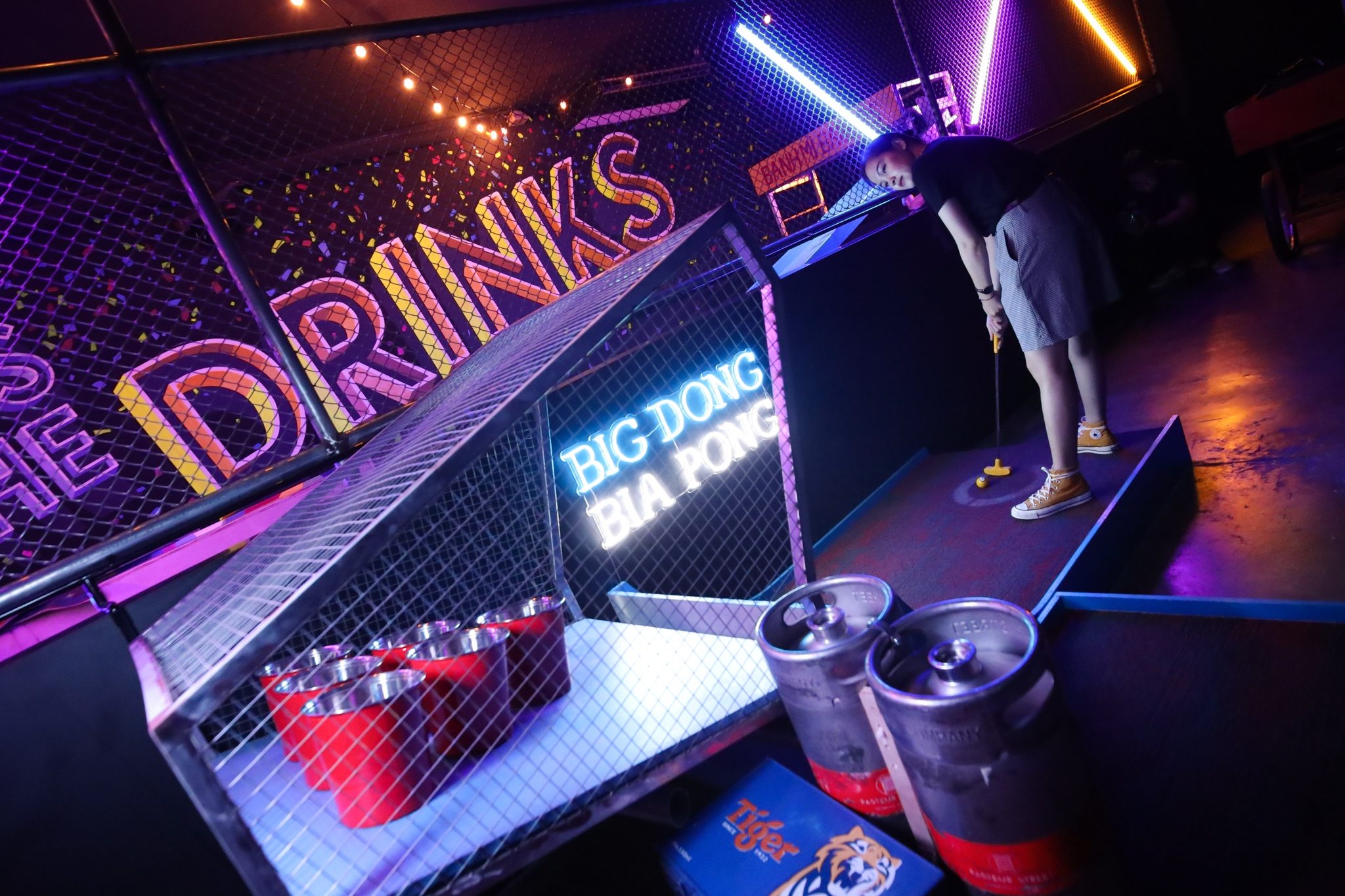 chơi mini golf tại quán bar ảnh 14 choi mini golf tai quan bar anh 14