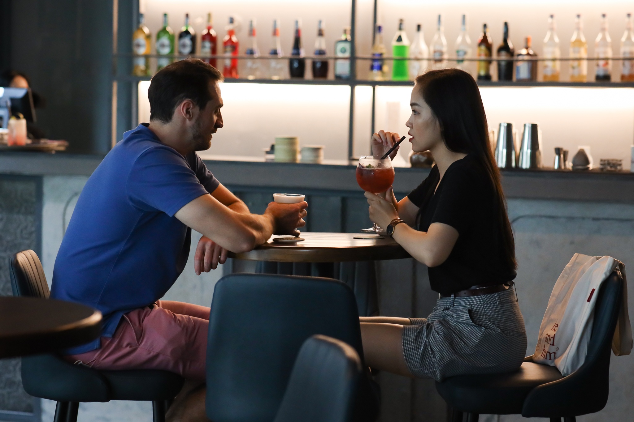 chơi mini golf tại quán bar ảnh 24 choi mini golf tai quan bar anh 24