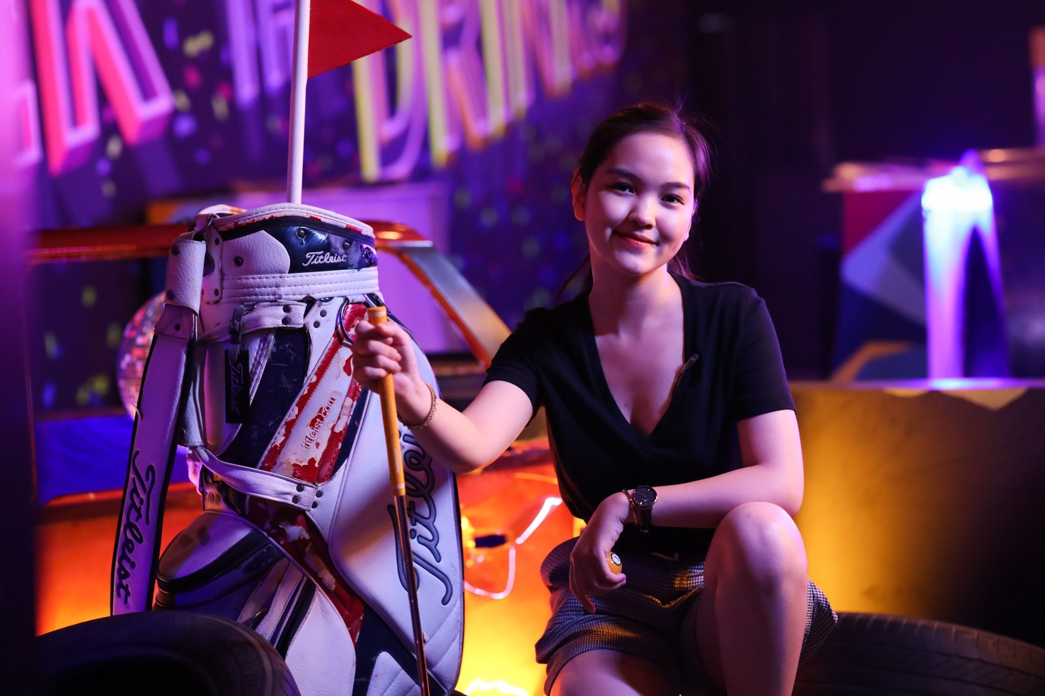 Lan dau choi mini golf tai quan bar o TP.HCM hinh anh