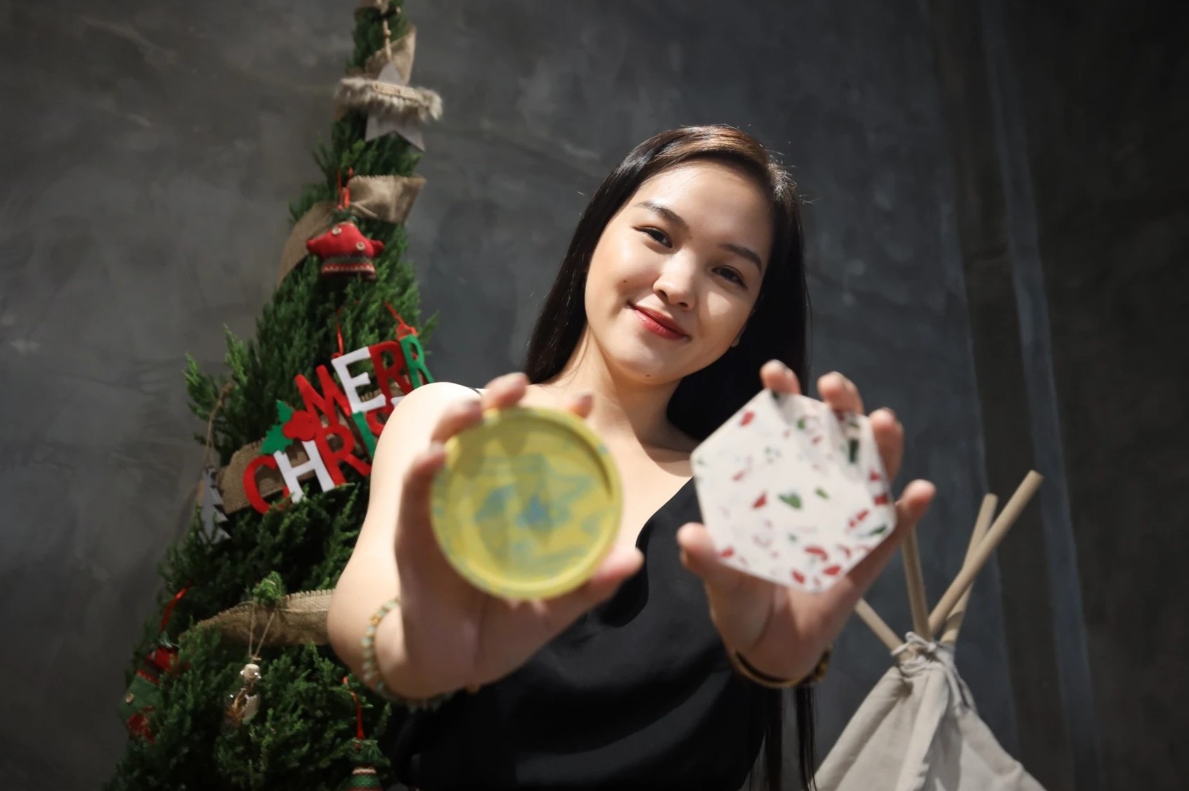 Don Giang sinh voi trai nghiem lam do thu cong tai TP.HCM hinh anh