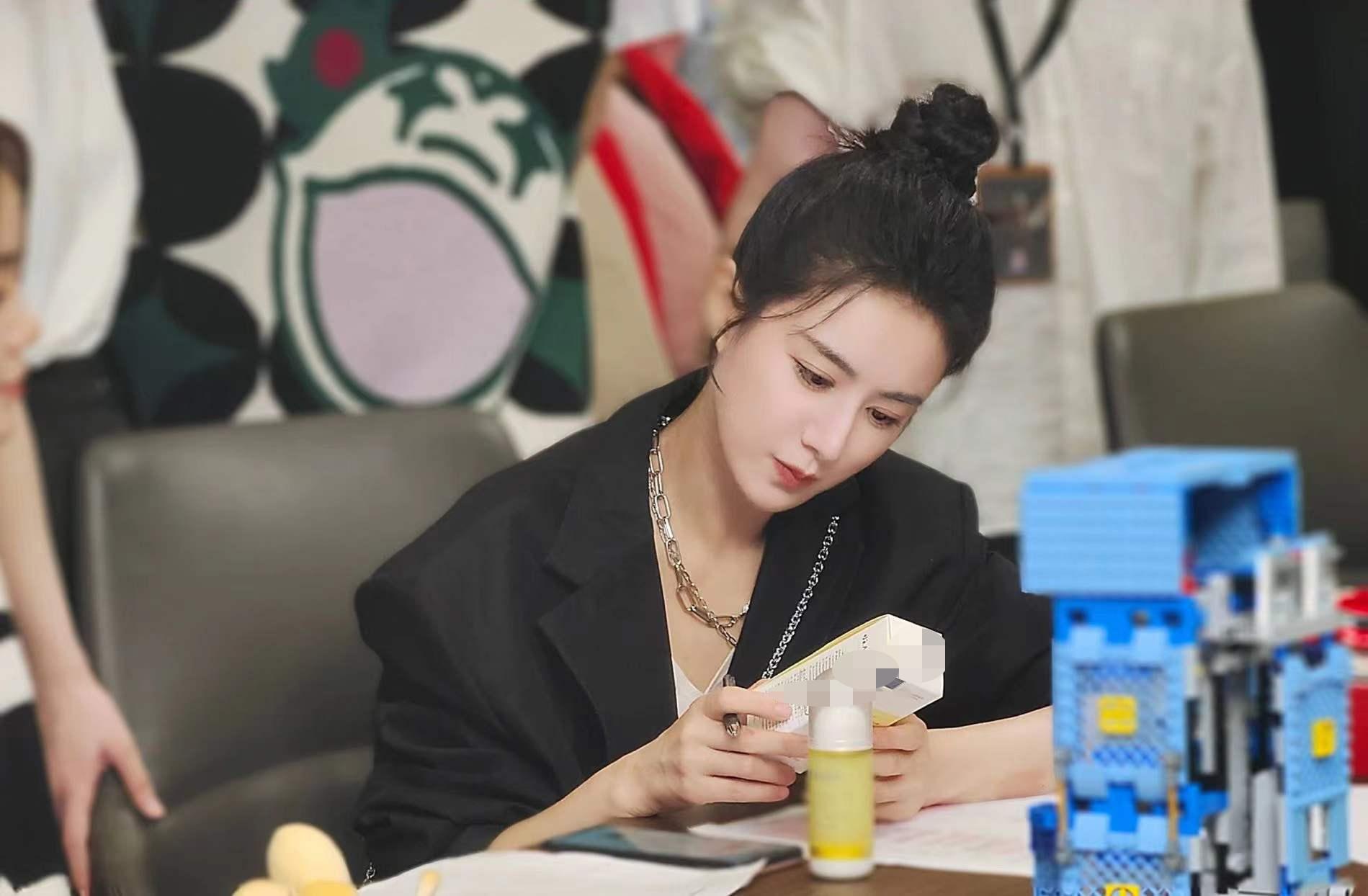 Vi A tron thue anh 2