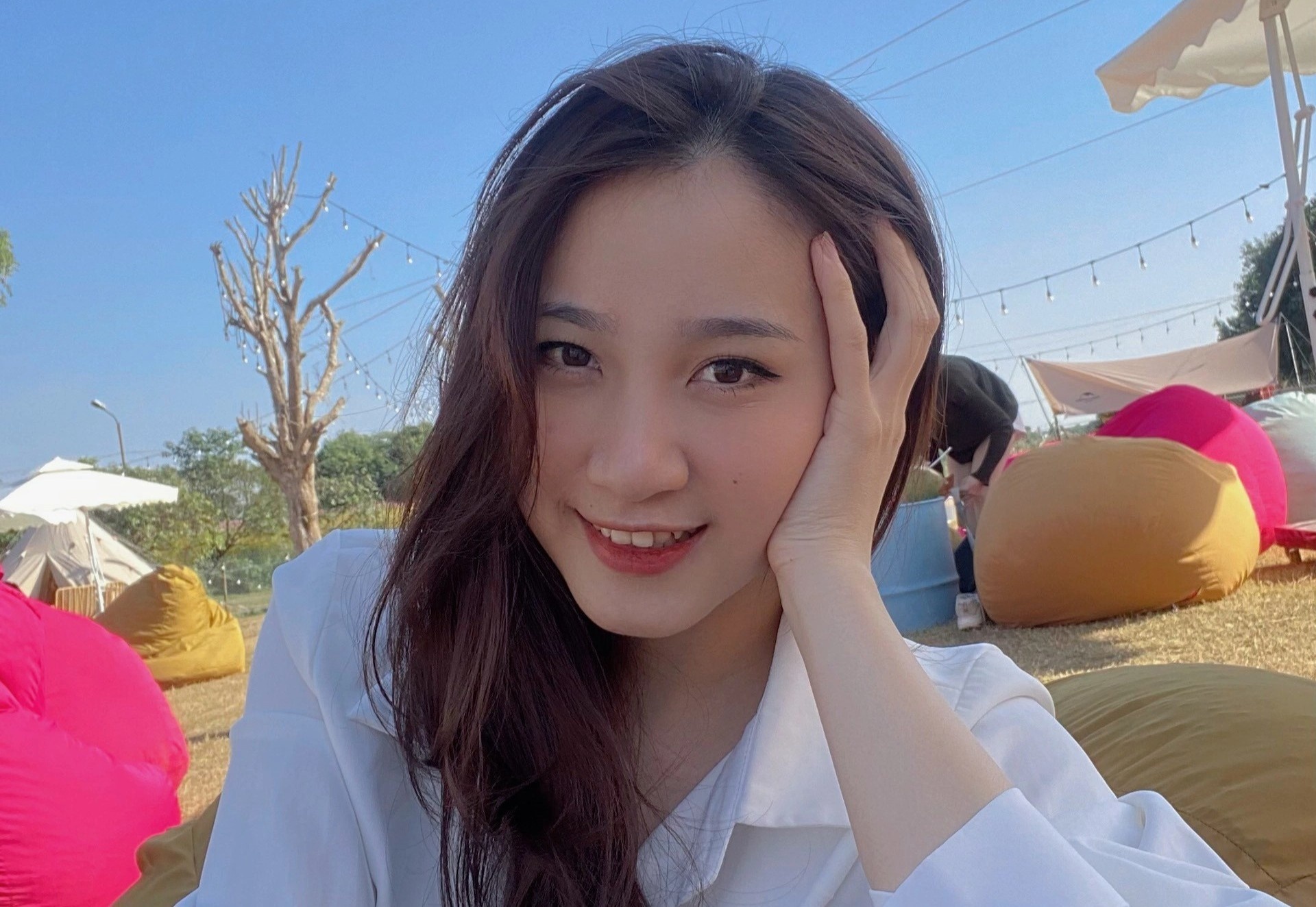 Di lam ca nam, cuoi nam van khong tiet kiem duoc dong nao hinh anh